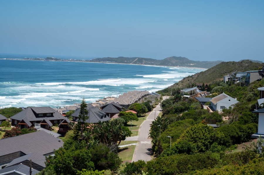 8 Bedroom Property for Sale in Brenton On Sea Western Cape